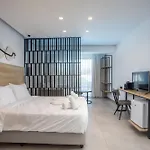 Aiora Aqua Hotel 3*