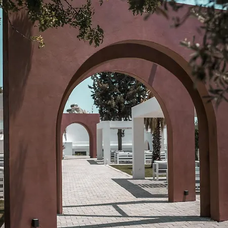 Hotel Aiora Aqua 3*