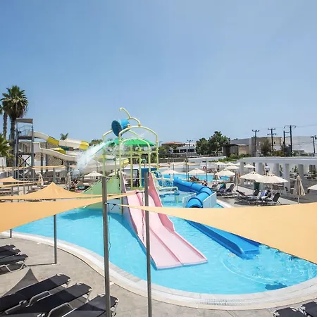 Aiora Aqua Hotel 4*