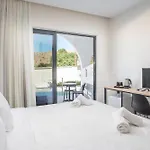 Aiora Aqua Hotel 3*