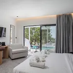 Aiora Aqua Hotel