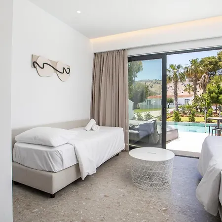 Aiora Aqua Hotel